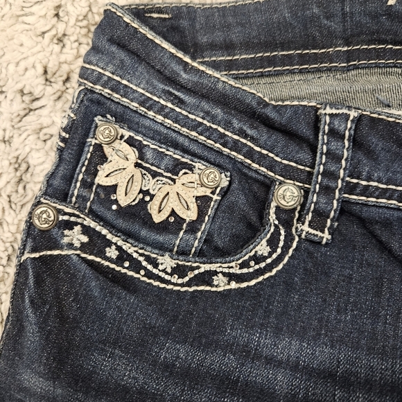 Grace SZ 27 Y2K Med Wash Low Rise Embellished Boot Cut Biker Rodeo Denim Jeans - Picture 5 of 11